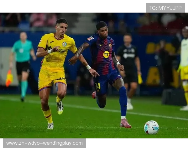 西甲联赛巴萨战况：巴萨在西甲联赛中的赛季战况与表现